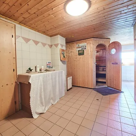 Holiday Lodge Felix * Σάαλμπαχ-Χίντεργκλεμ